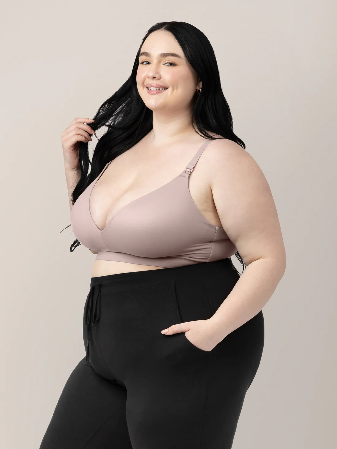 Kindred Bravely Minimalist Maternity & Nursing Bra – Image from shop.poppylist.com