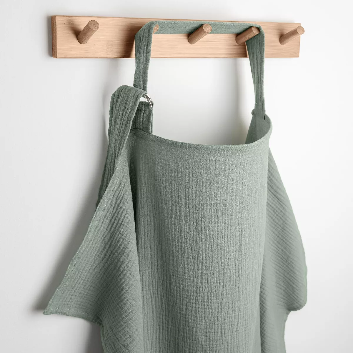 Comfy Cubs Breathable Nursing Cover – Image from target.com
